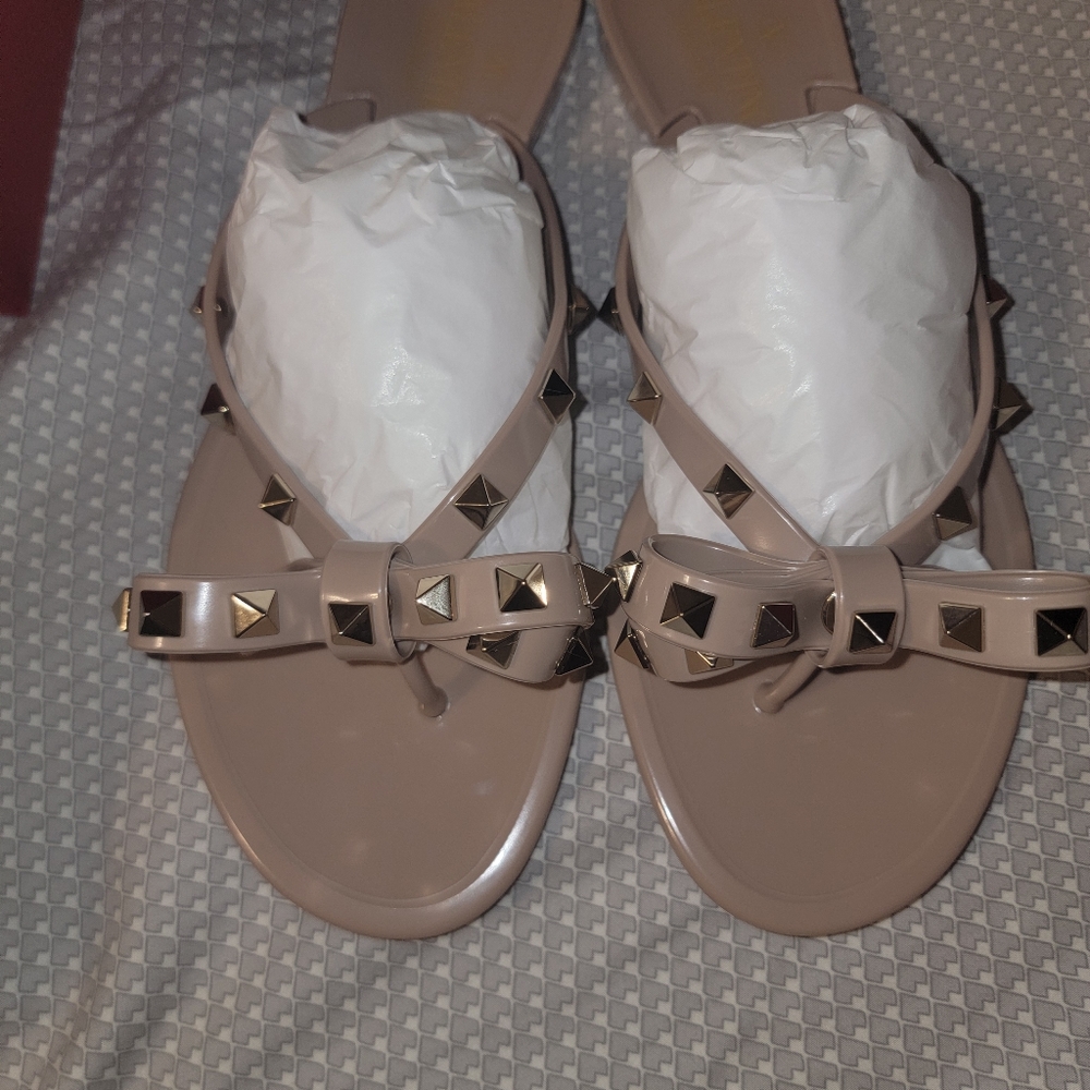 Valentino Rockstud PVC Thong Sandals Sz 38 Nude Color